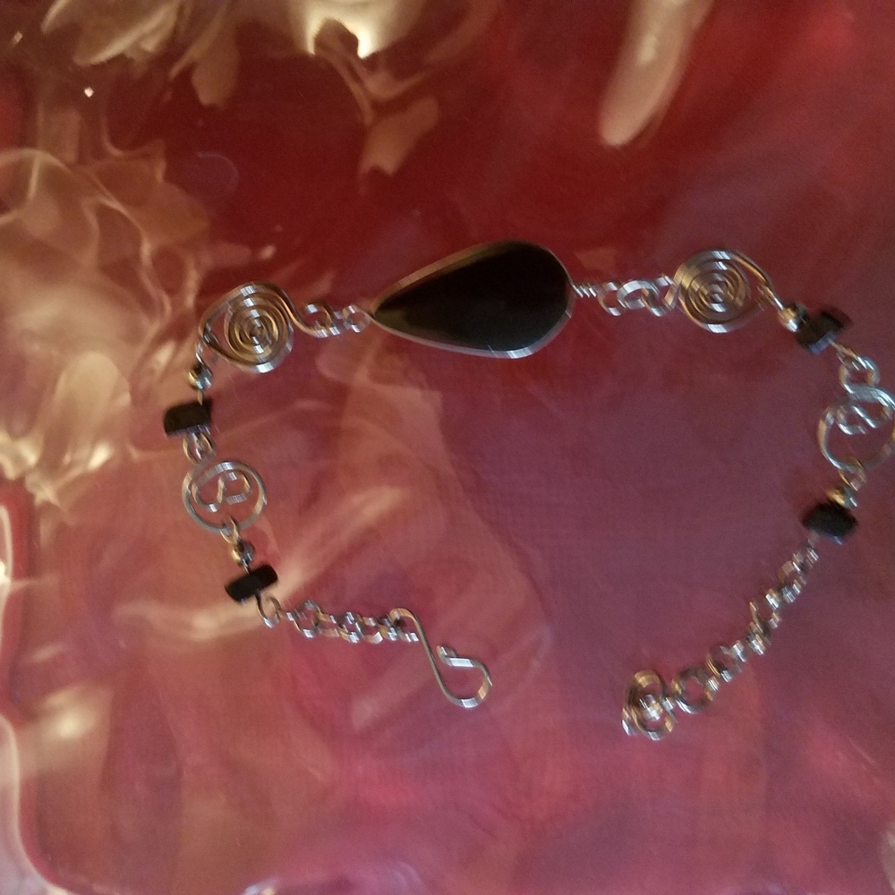 Silver braclet - Picture 2 of 2